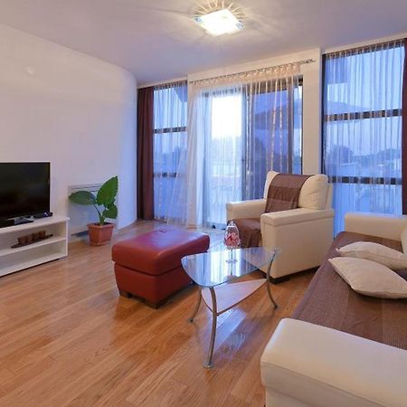 Apartments Dalmatia (Adults Only) Privlaka  Bagian luar foto