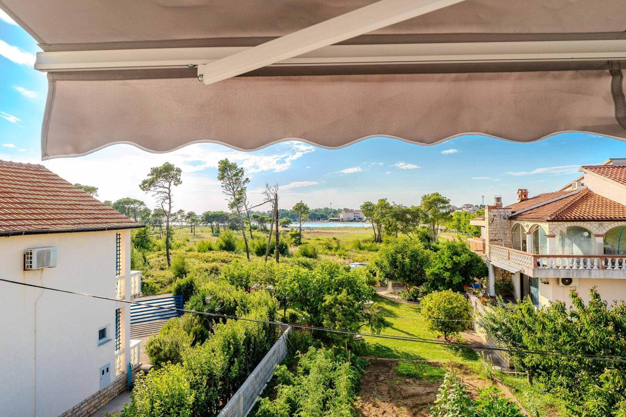 Apartments Dalmatia (Adults Only) Privlaka  Bagian luar foto