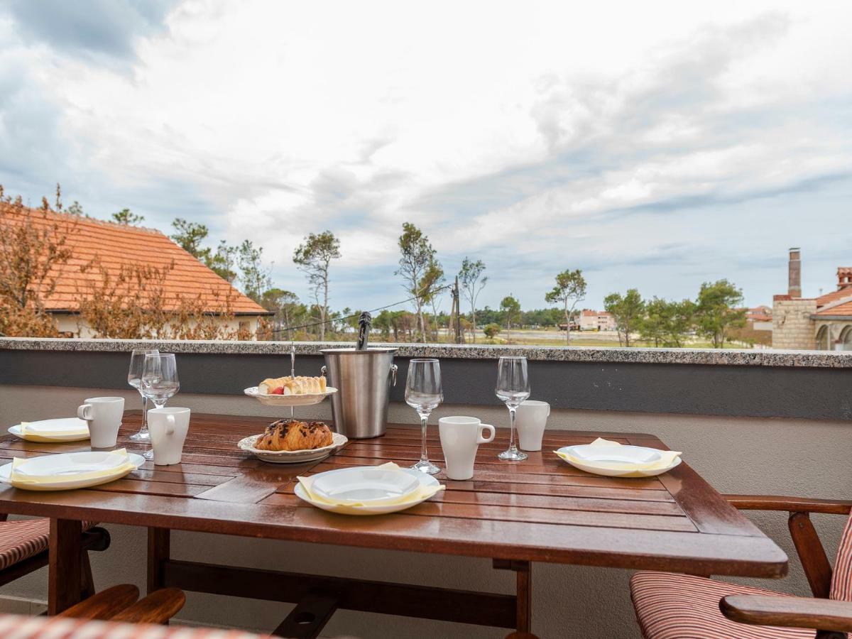 Apartments Dalmatia (Adults Only) Privlaka  Bagian luar foto